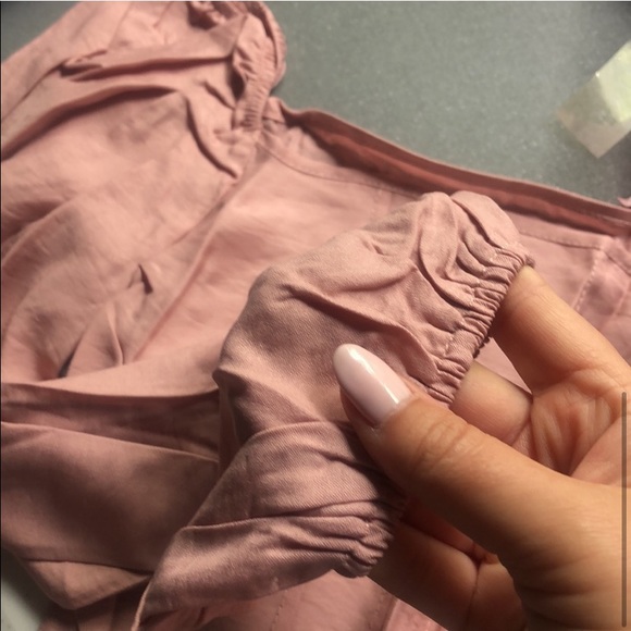 🔥HP🔥 Blush Pink Pleated Puff Sleeve Crop Top - Picture 7 of 8